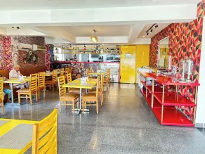 Lime Tree Luxury Studio - Service Apartment Near Artemis Hospital ,Gurgaon - Restaurante