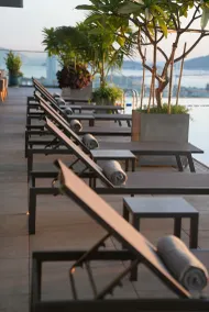 Centre Point Da Nang City Hotel - Afternoon Tea Inclusive - Pool