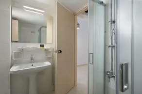 Artemis Apartments - Bad