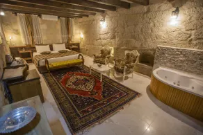 Divan Cave House - Room