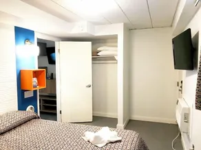 The Jolly Roger Motel - Chambre