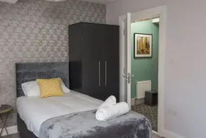 Titanic Guest Boutique Accommodation - Room