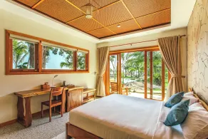 Rocks Beach Boutique - Room