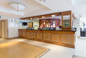 London - Wembley International Hotel - Recepción