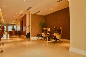 The Yacht Hotel - Reception