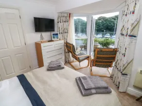 Yacht Haven View - Værelse