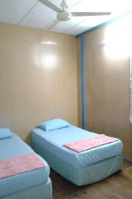 Baba's Guest House By The Sea - Chambre