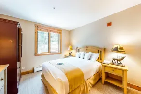 Timbers 3076 by SummitCove Lodging in Colorado - Room