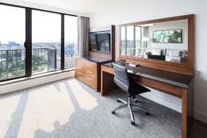 DoubleTree by Hilton Hotel & Suites Victoria - Vue de la chambre