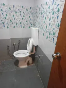 Hotel Shreeji's - Baño