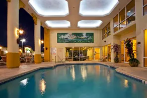 Holiday Inn Express Hotel & Suites Cocoa Beach by IHG - Piscine