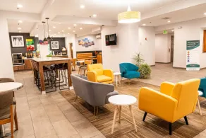 Quality Inn & Suites Oakwood Village - Cleveland South - Hall