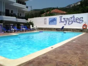 Lygies Studios - Piscina