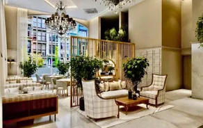 Hotel Mumbai House Mindspace Malad - Coin salon dans le hall