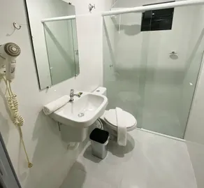 Itaipu Hotel - Bathroom
