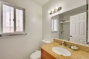 El Cajon Oasis w/ Backyard 17 Mi to Dtwn San Diego - Bad