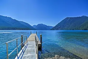 Quaint Lake Cushman Cottage w/ Private Access! - Interiør