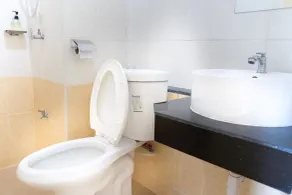 Sasi Nonthaburi Hotel - Badezimmer
