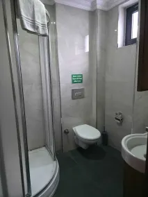 Hotel La SERA - Bathroom