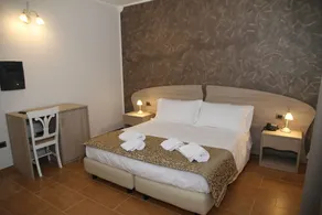 Monte San Giovanni-Nebrodi Rooms - Zimmer