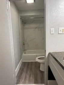 Budget Inn - Badezimmer
