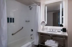 Four Points by Sheraton Houston West - Room
