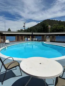 Relax Inn Yreka - Piscine