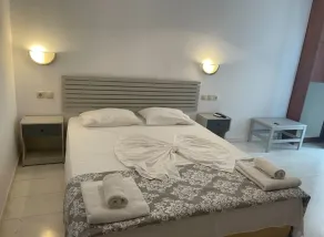 Hotel Kourkoumelata - Vue de la chambre