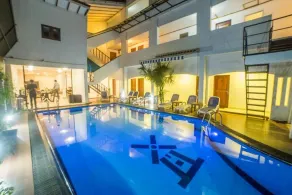 Seaport Negombo - Pool