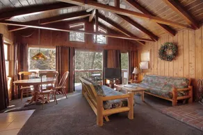 Silver Pines Lodge - Chambre