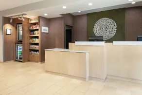 Fairfield Inn & Suites by Marriott Tulsa Central - Reception