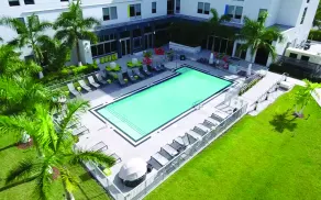 Aloft by Marriott Miami Doral - Piscine