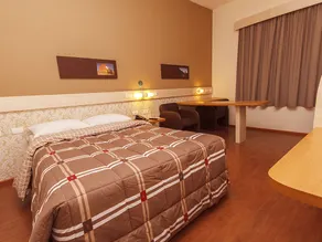 Hotel 10 Ponta Grossa - Habitación