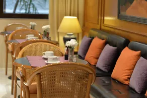 Victory Inn Hotel - Restaurant