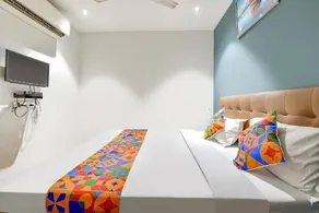 Nidhivan Hotel and Rooms - Rom