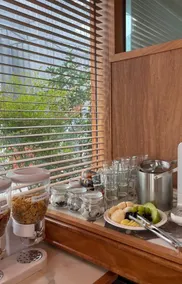 PBr7 Hotel Unusual Stay - Restaurant