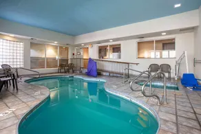 Comfort Inn Flagstaff Lucky Lane I-40 - Piscine