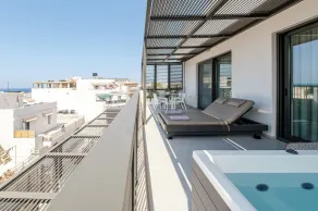 Porta Suites - Room