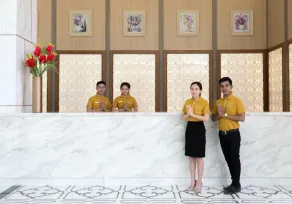 Elegant Airport Hotel - Rezeption
