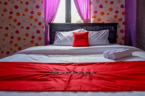 RedDoorz near RSUD Kebumen - Room
