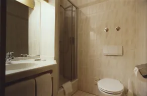 Hotel Jedermann - Salle de bain
