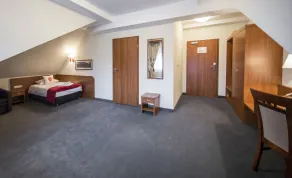 Hotel Logos - Room