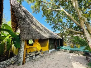 Kameleon Blue Arts Lodge - Room