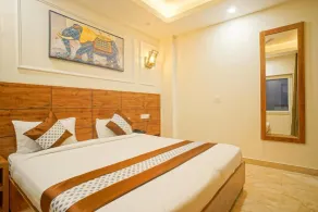 Hotel Nirvana Bliss, Behind Parmarth Niketan - Chambre