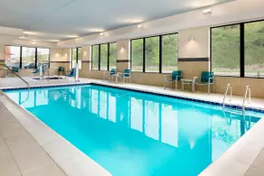 TownePlace Suites by Marriott Pittsburgh Airport/Robinson Township - Piscine