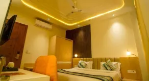 Familia Hotel and Banquets - Camera