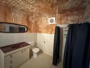 Coober Pedy Experience Motel - Bathroom