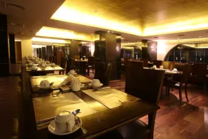 Lancaster Raouche Hotel - Restaurant