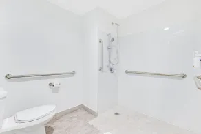 La Quinta Inn & Suites by Wyndham Jacksonville Mandarin - Salle de bain