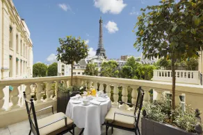 Shangri-La Hotel Paris - Vue de la chambre